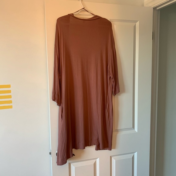 ๐ Uniqlo Long Cardigan - Picture 5 of 6